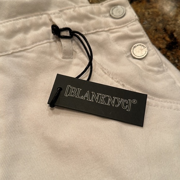 BLANKNYC Overall Shorts - Picture 6 of 6